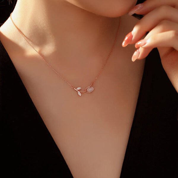 collar de tulipán rosado, enchapado en oro rosa waterproof